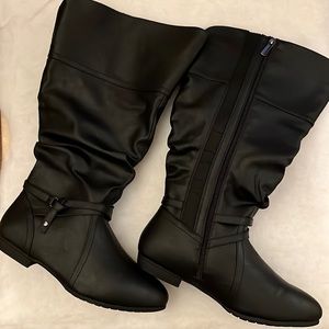 Black Cloudwalker Boots